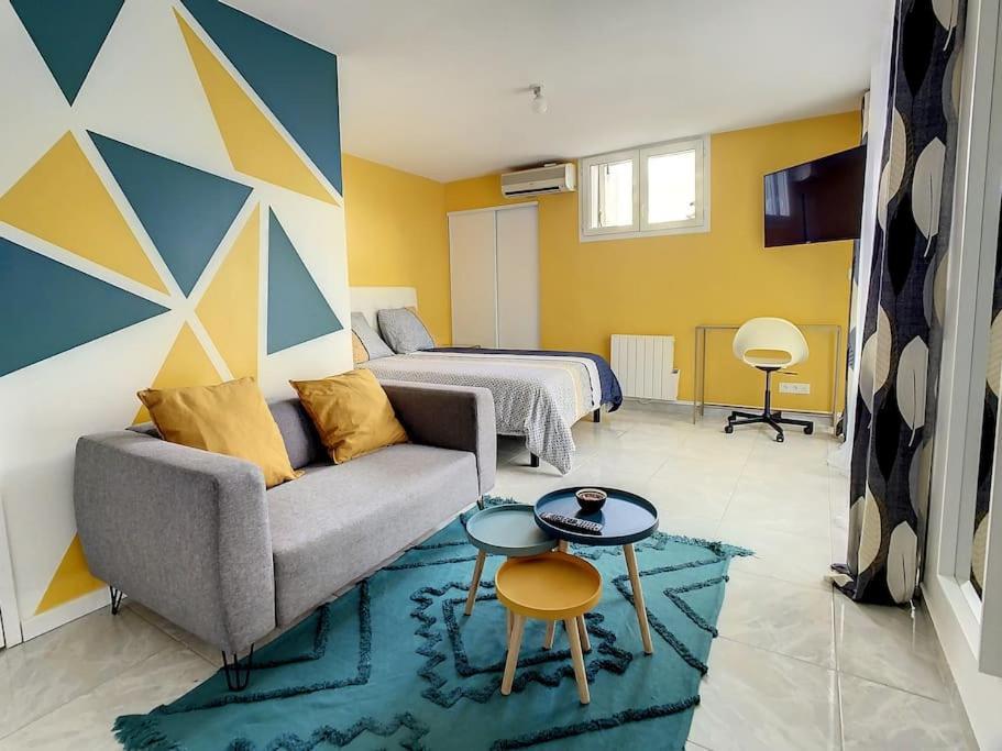 Superbe Studio Hyper Centre Tout Equipe Wifi Netflix 2Pers Amiens Ngoại thất bức ảnh